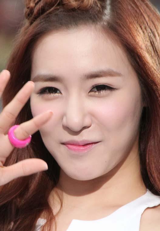 Wallpaper Artis Korea